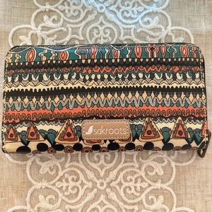 Sakroots wallet/clutch